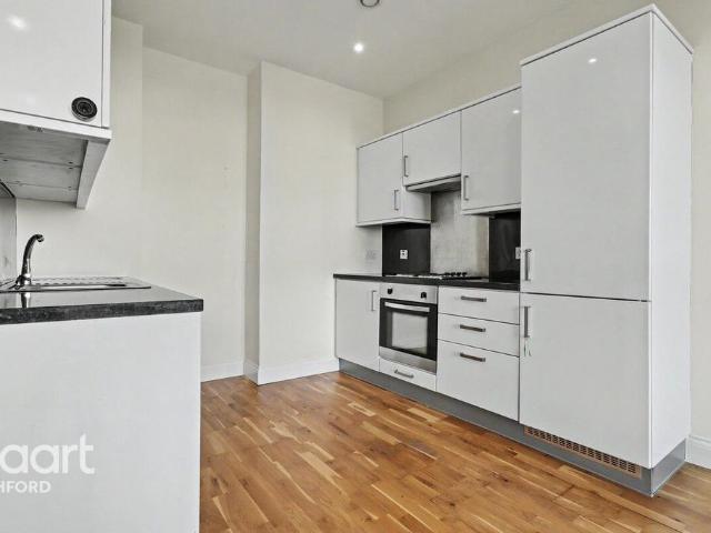 Flat for rent in Repton Manor, Bridgefield