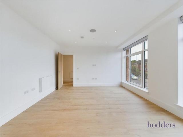 Apartment for rent in Chertsey, Runnymede