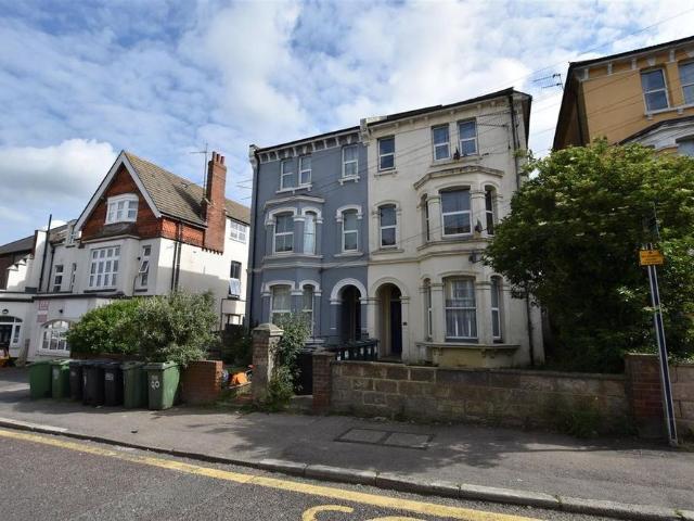 Apartment for rent in Central, Heathlands