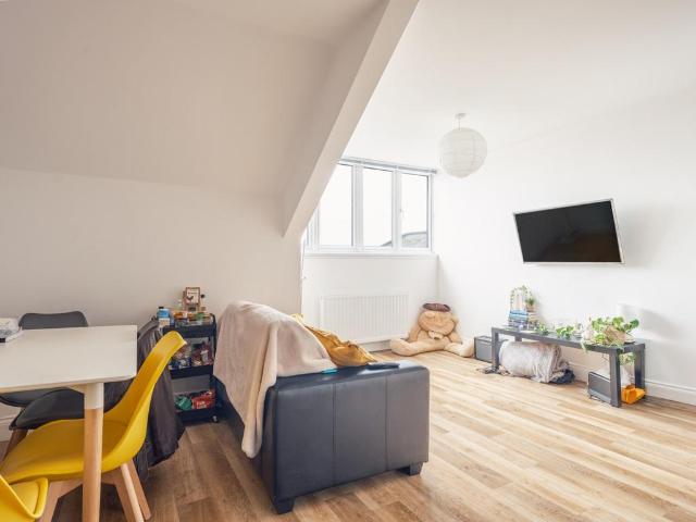 Flat for rent in Sandyford, Isle Of Man