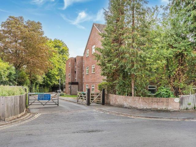 Flat for rent in The Slade, Oxfordshire