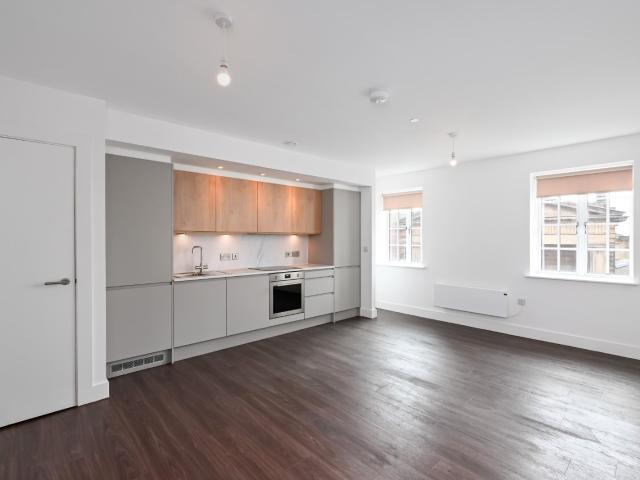 Apartment for rent in Pinders Heath, West Yorkshire