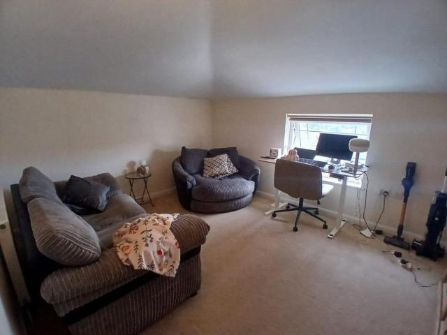 Apartment for rent in Meadvale, Red Hill