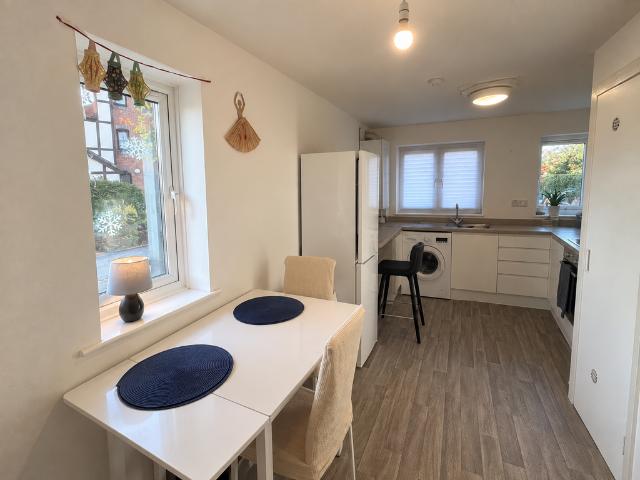 Flat for rent in Myton Park, Warwick