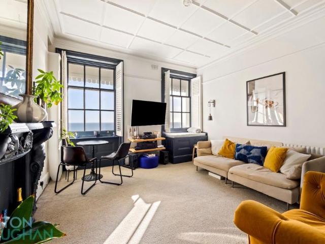 Apartment for rent in Brighton Marina Village, Brighton