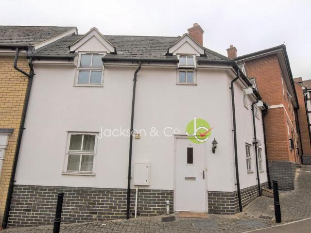 Flat for rent in Old Heath, Fordham Heath