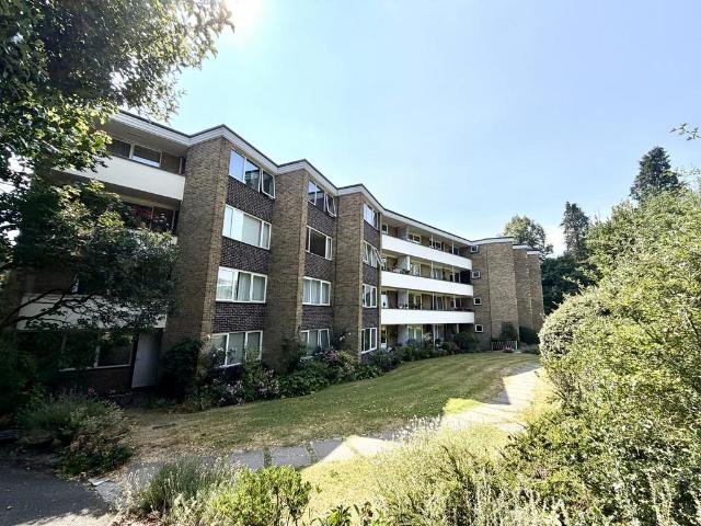 Flat for rent in Bassett, City Of Southampton