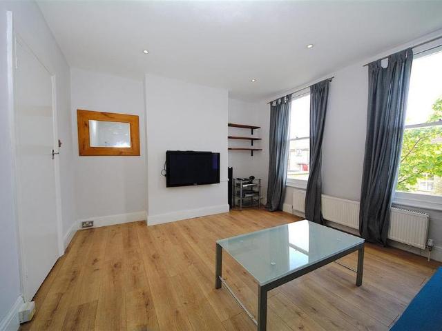 Apartment for rent in Finchley, Greater London
