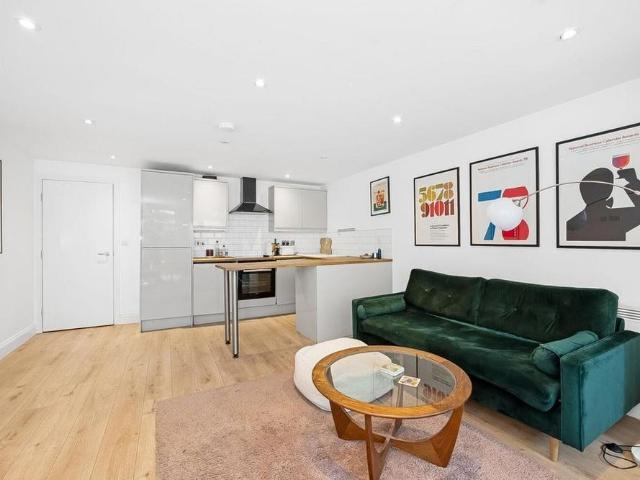 Apartment for rent in West Norwood, Greater London