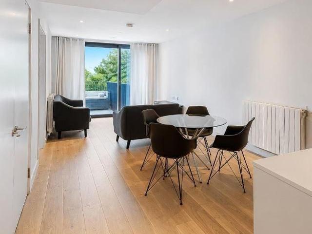 Apartment for rent in Glyndon, Greater London