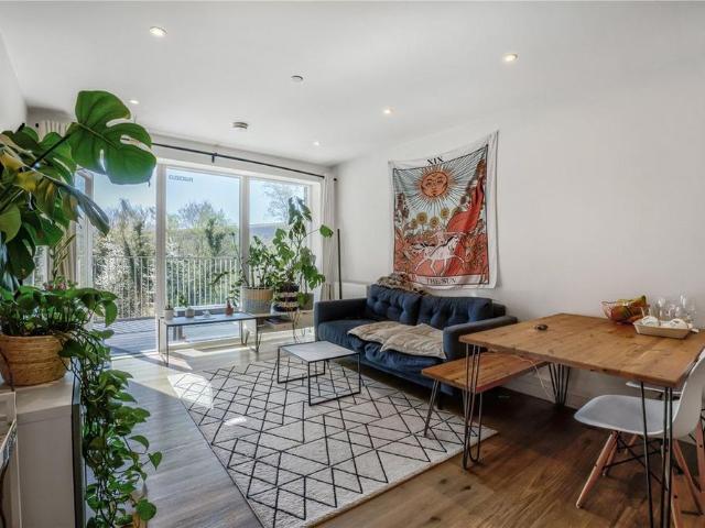 Apartment for rent in Hornsey, Greater London