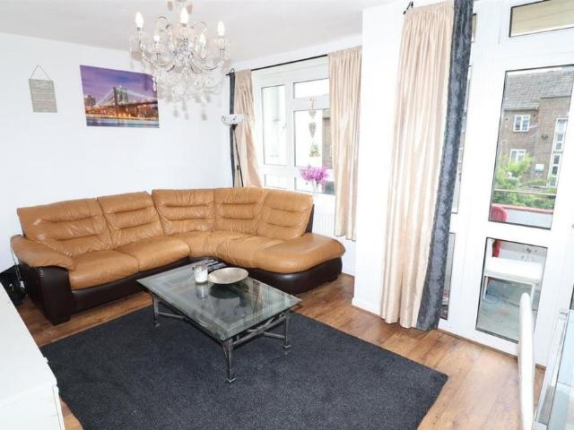 Apartment for rent in Rotherhithe, Greater London