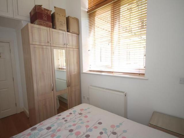Apartment for rent in Leatherhead, Mole Valley