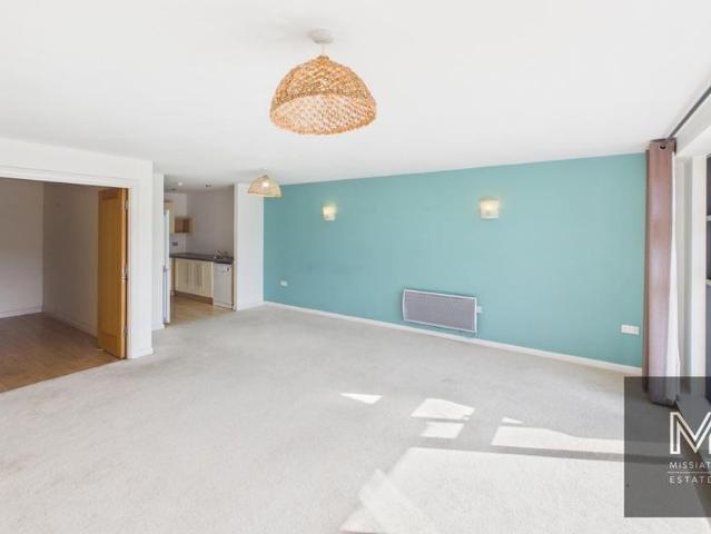 Apartment for rent in Canon's Marsh, Bristol