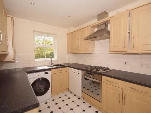 Apartment for rent in Chapeltown, West Yorkshire