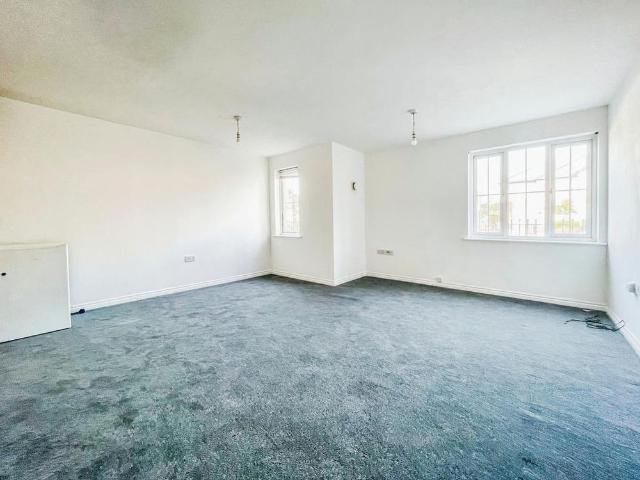 Apartment for rent in Falcon Lodge, Wales