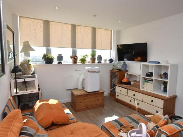 Apartment for rent in Silverhill, Guestling Green