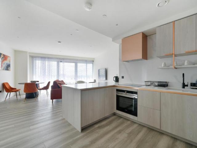 Flat for rent in Canary Wharf, Greater London