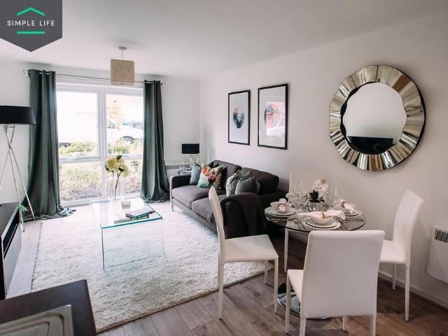 Flat for rent in Earlestown, St Helens