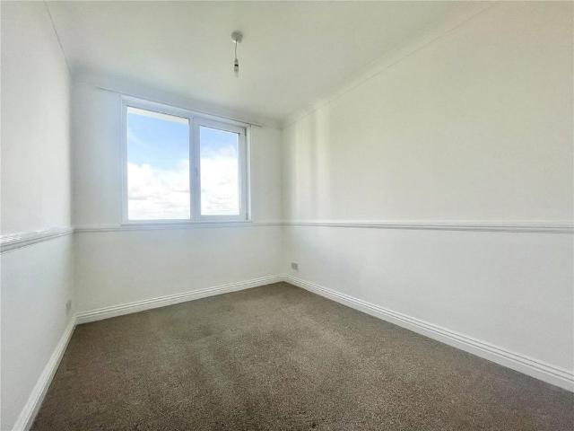 Apartment for rent in Branksome Park, Poole
