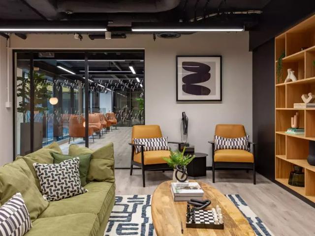 Apartment for rent in Crockherbtown, Falcon Lodge