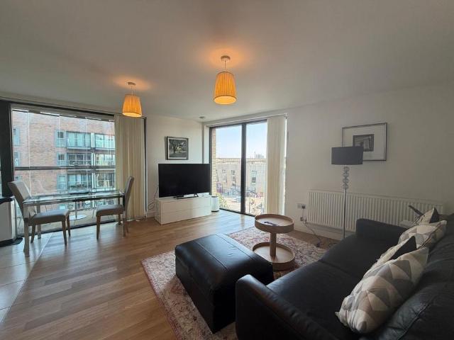 Flat for rent in Rotherhithe, Greater London