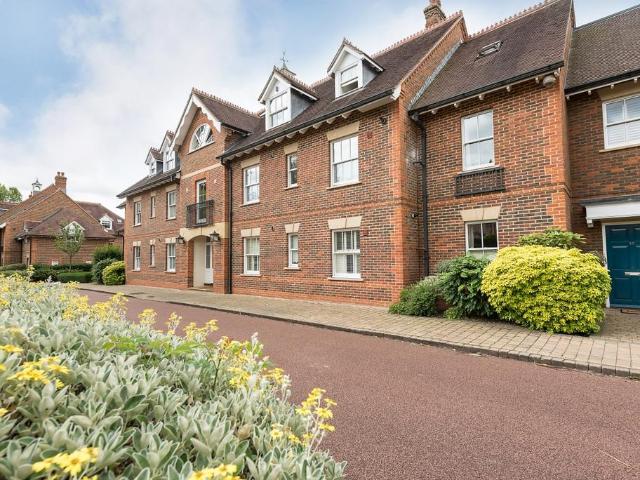 Flat for rent in Lunnon, Buckinghamshire