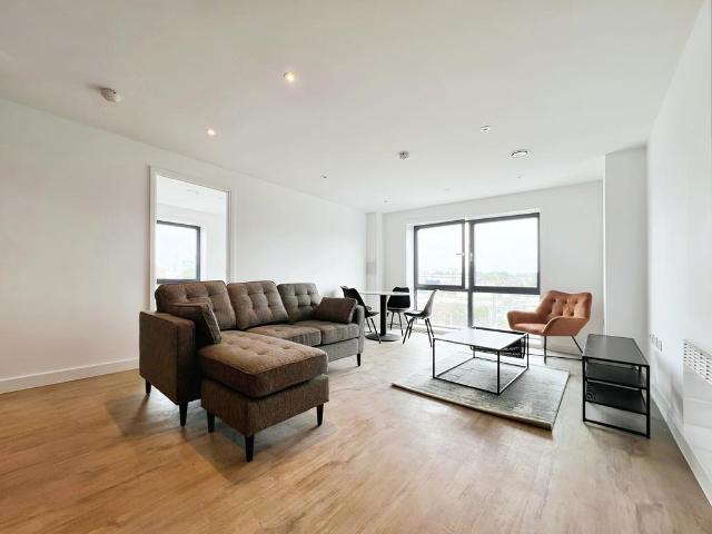Flat for rent in Richmond Hill, West Yorkshire