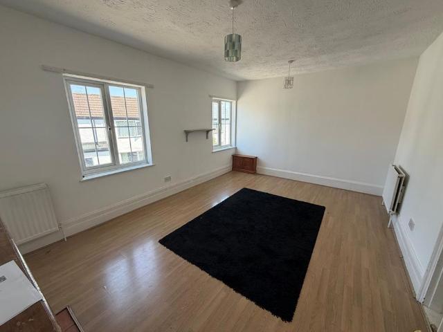 Apartment for rent in Milton Bryan, Bedfordshire