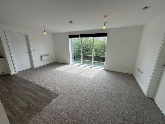 Apartment for rent in Spring Park, Luton