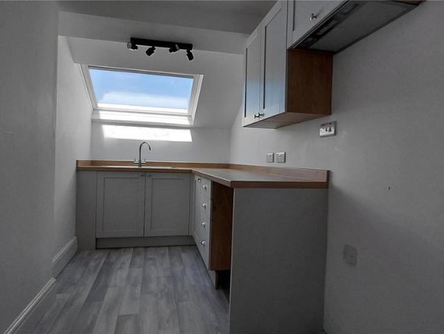 Flat for rent in Llanfaelog, Rhosneigr