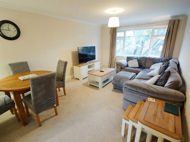 Apartment for rent in Holme Valley, West Yorkshire