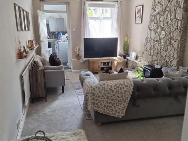 Apartment for rent in Robertstown, Trecynon