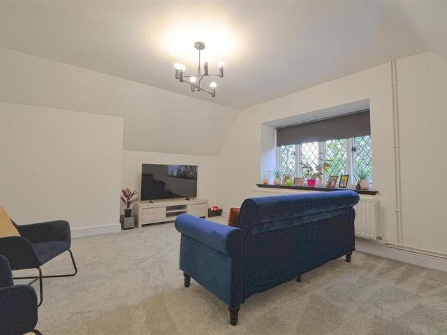 Apartment for rent in Camberley, Surrey Heath