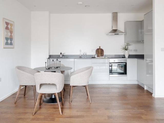 Flat for rent in South Hackney, Greater London