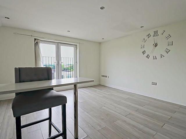 Apartment for rent in Essex