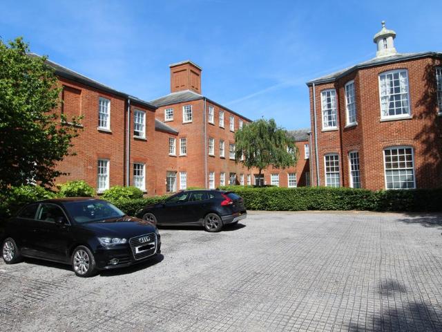 Flat for rent in Hampshire