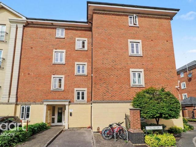 Flat for rent in Rodbourne, Swindon