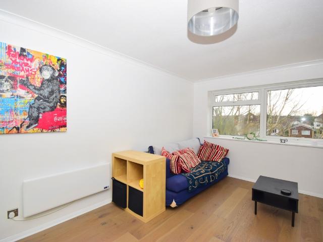 Apartment for rent in Carshalton Beeches, Greater London