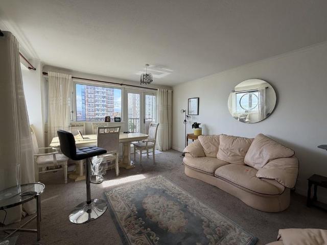 Apartment for rent in Aldrington