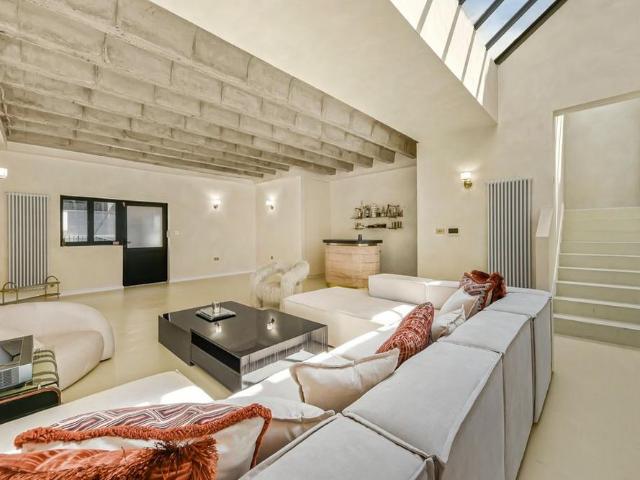 Apartment for rent in Swiss Cottage, Greater London