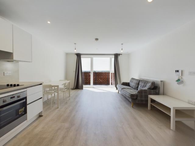 Apartment for rent in London Borough of Ealing, Greater London