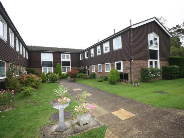 Flat for rent in Swallow, Buckinghamshire