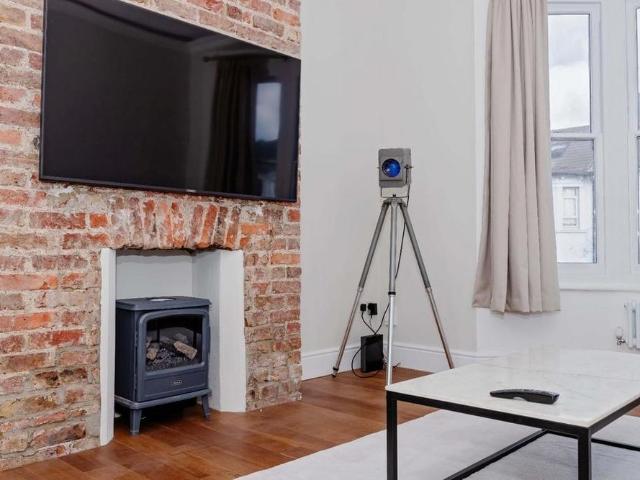 Apartment for rent in Portslade by Sea, Hove