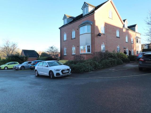 Flat for rent in Chadsmoor, Staffordshire