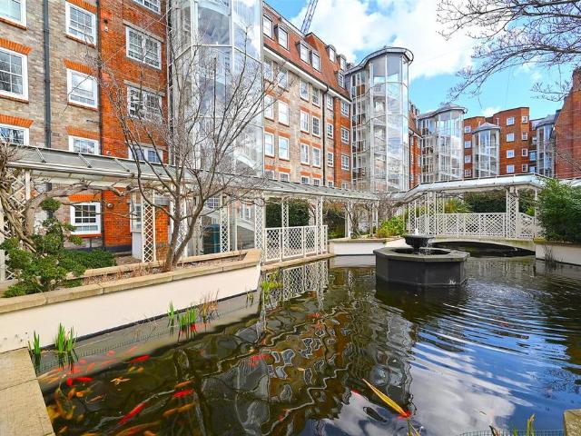 Flat for rent in Chelsea, Greater London