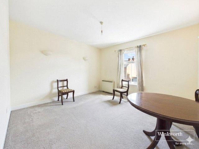 Apartment for rent in Enborne, West Berkshire