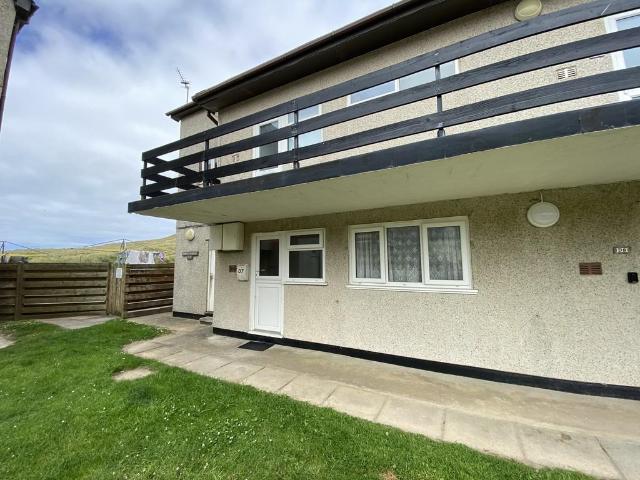 Flat for rent in Penwartha Coombe, Cornwall