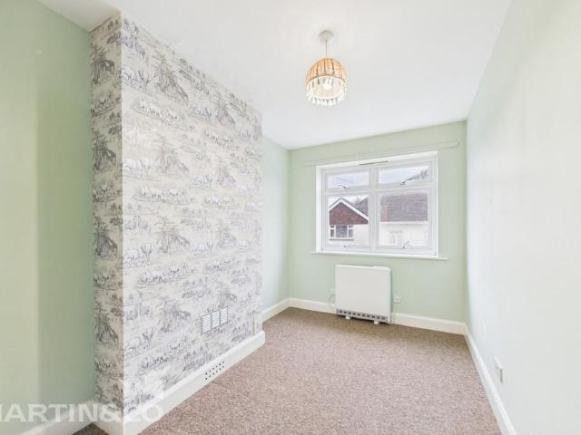Apartment for rent in Sandown Park, Kent