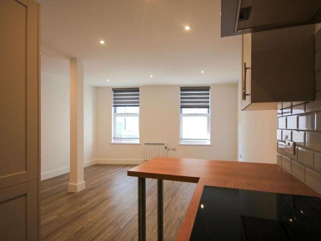 Apartment for rent in St Helier, Greater London